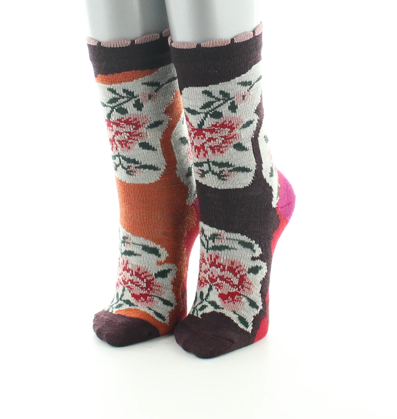 Chaussettes bébé Fleurs sur fond orange et bordeaux en laine peignée – Image 4